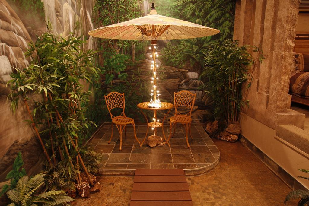 Destinations Inn Theme Rooms أيداهو فولز، أيداهو المظهر الخارجي الصورة